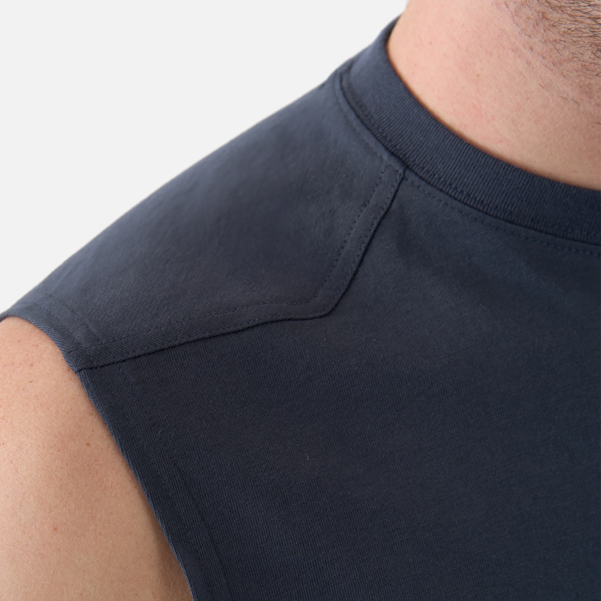 The Martin Sleeveless Pocket Tee - Image 25
